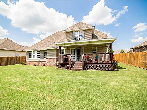 3rd image of 3507 SW Briar Creek Ave