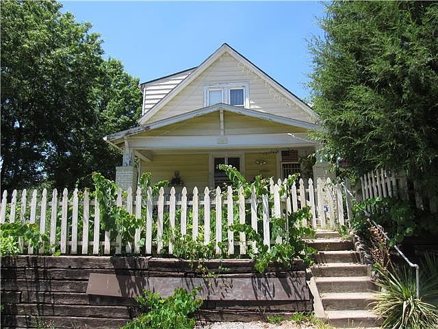 1st image of 1922 N 29th St