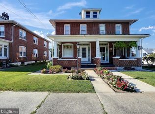121 E Smith St, Topton, PA