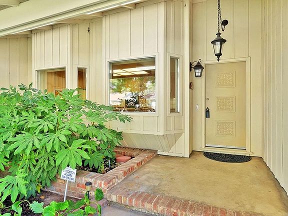 5th image of 2434 W Sheridan Way