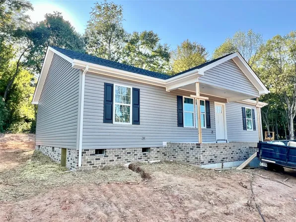 115 Wilson Ln, Taylorsville, NC 28681