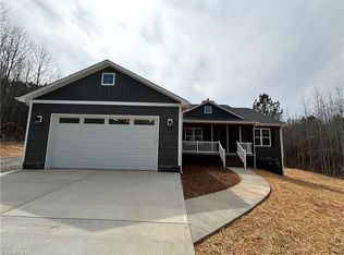 1307 Commonwealth Rd, Randleman, NC 27317