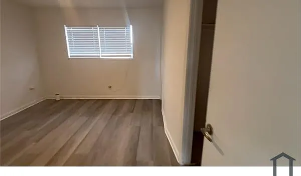 2 bed, 650 sqft, $1,725 — Photo 4