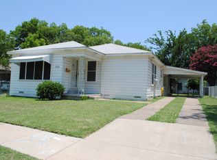 502 N McKinney St, Ennis, TX 75119