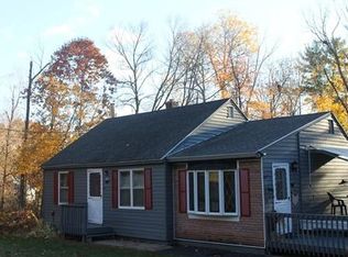 12 Maple St, Southwick, MA 01077