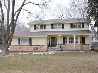 805 S 131st St, Omaha, NE 68154