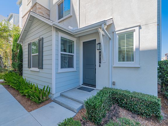 3rd image of 771 S Mosaic St