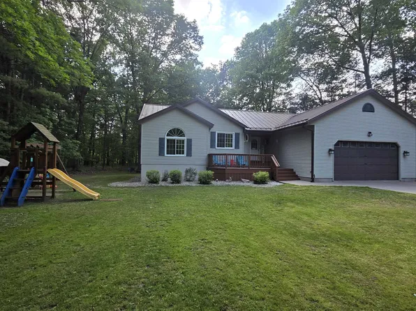213 Frederick Dr, Westfield, WI 53964