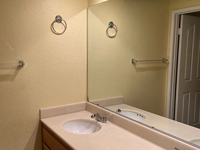 2nd floor Hallway Bathroom