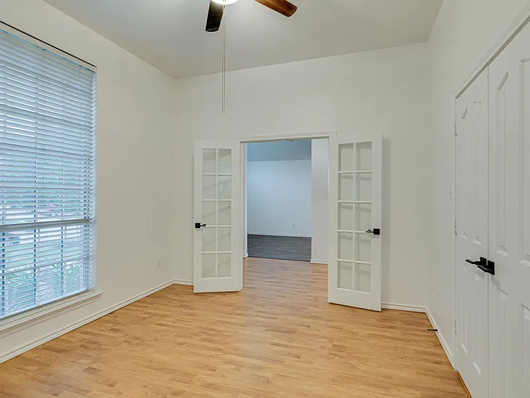 4725 Bristol Trace Trl — Photo 11