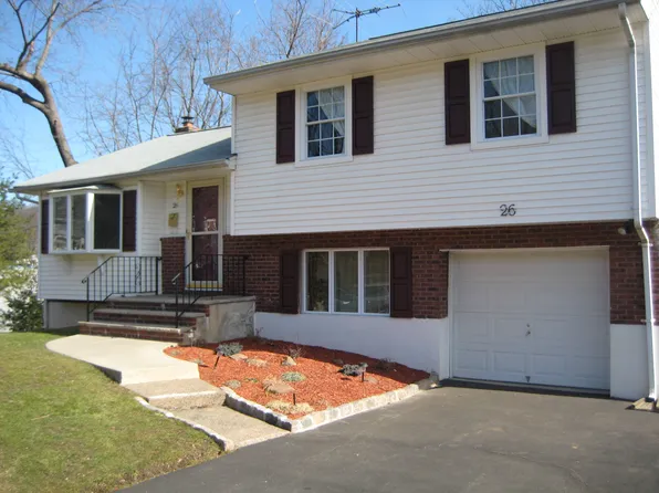 26 Moison Rd S, Blauvelt, NY 10913