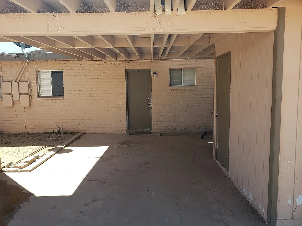 1 bed, 1.0 bath, 524 sqft, $895 — Photo 2