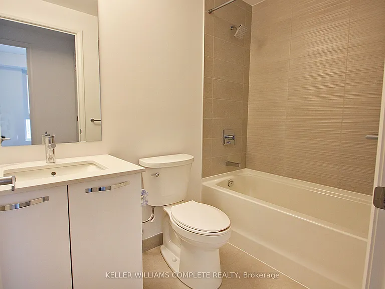 75 James St S #1908 — Photo 17