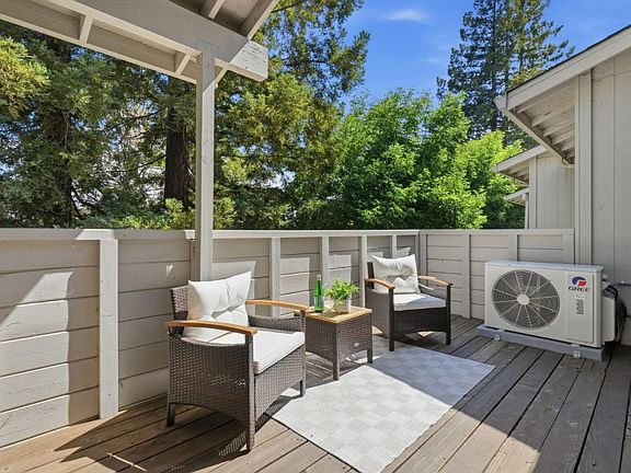 4th image of 3826 Panda Ln