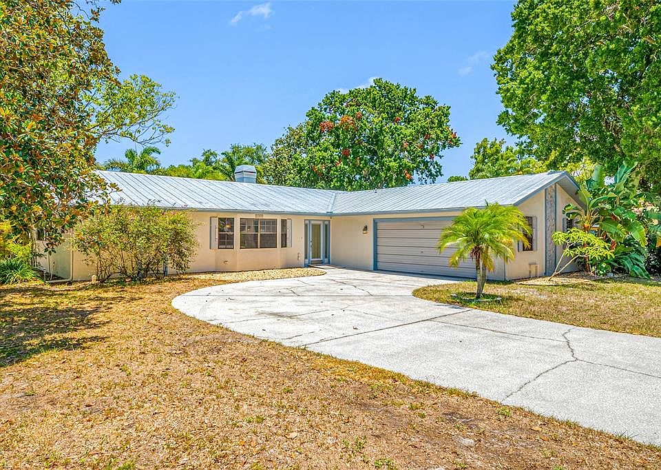 1st image of 2409 Osprey Ave