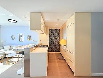 Rented by United Real Estate Fortune