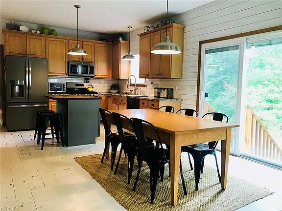 4th image of 1324 Gold Crest Dr