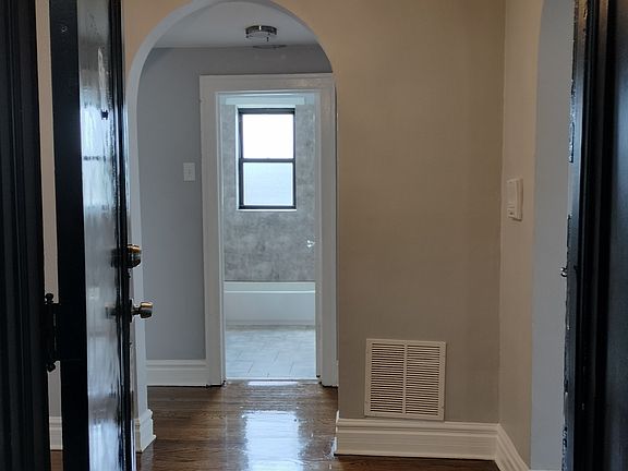 2nd image of 1741 W 80th St #3-1741-3