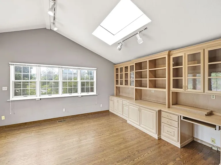 2973 Arguello Dr — Photo 24