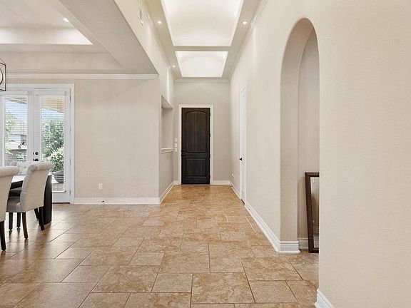 5th image of 51 Chestnut Meadow Dr