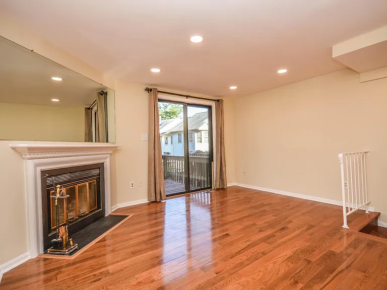 8711 Ravenglass Way — Photo 5