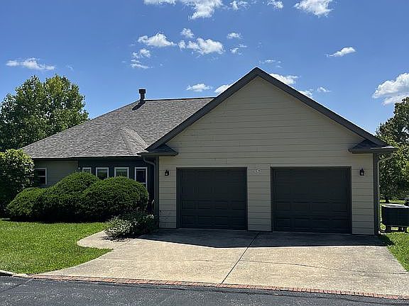 2nd image of 1234 S Fenbrook Ln