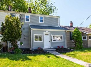 12 Van Wagoner Ave, Clifton, NJ 07013