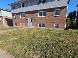 3424 Heatherton Drive, Davenport, IA 52804