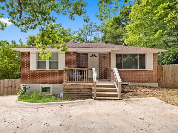 453 S Mashburn Ave, Fayetteville, AR 72701
