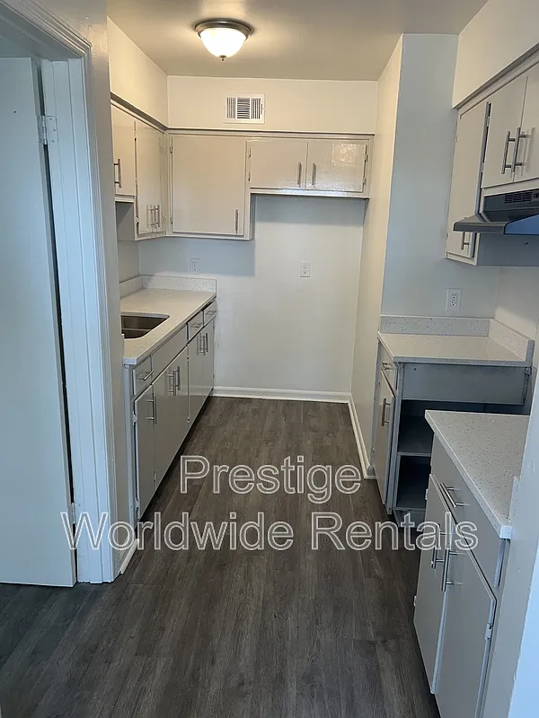 1 bed, 1.0 bath, 973 sqft, $850 — Photo 4