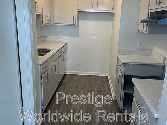 4th image of 2330 Fort Benning Rd APT 9