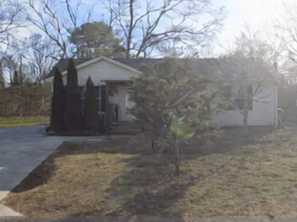 1101 N Lakeshore Dr, Murfreesboro, TN 37130