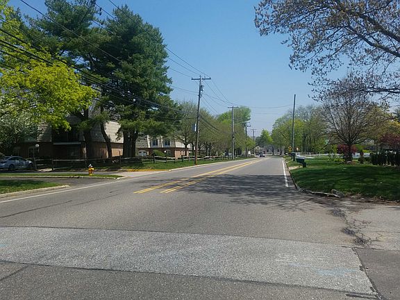 5th image of 198 Main Ave