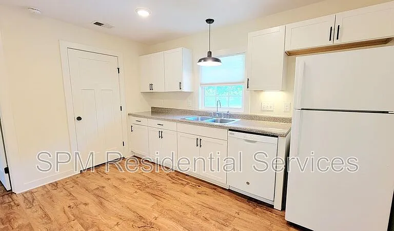 5013 Pine Needle Dr — Photo 5