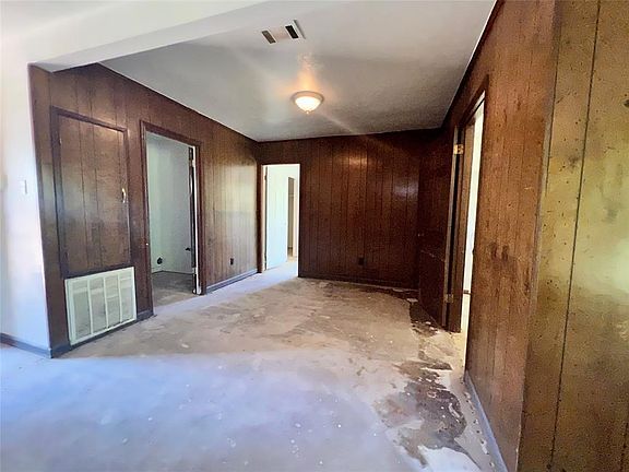 4th image of 219 Cordell Dr