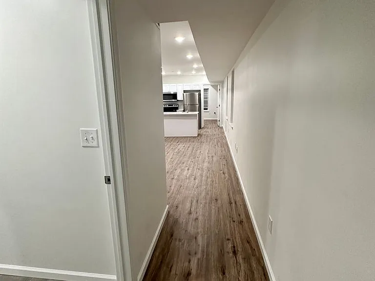 4224 Brown St — Photo 9