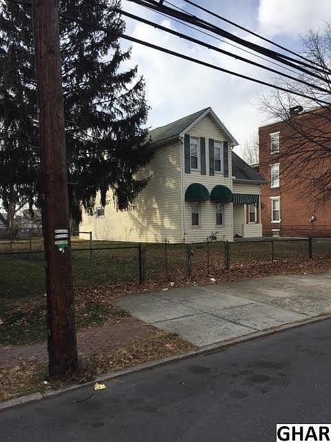 2nd image of 228 Crescent St