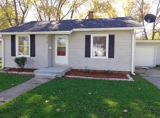 610 Booth St, Centralia, MO 65240