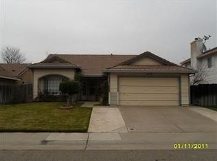 9253 Amarone Way, Sacramento, CA 95829