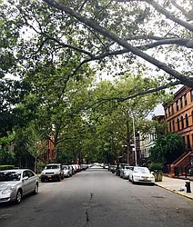 Rented by U2Apartment LLC