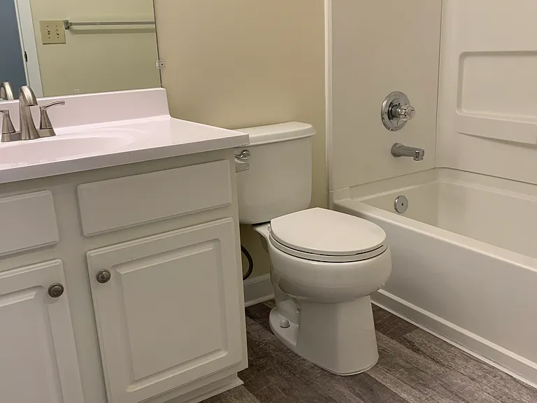 1615 N Star Ave — Photo 19
