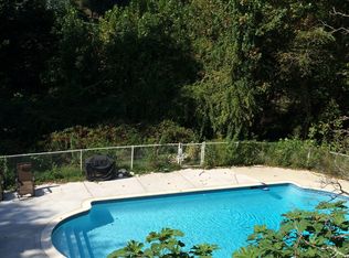 21 Walnut Hill Rd #B, La Plata, MD 20646