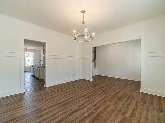 5th image of 1548 Ridgewood Ct