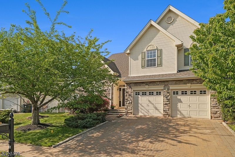 1st image of 61 Shields Ln