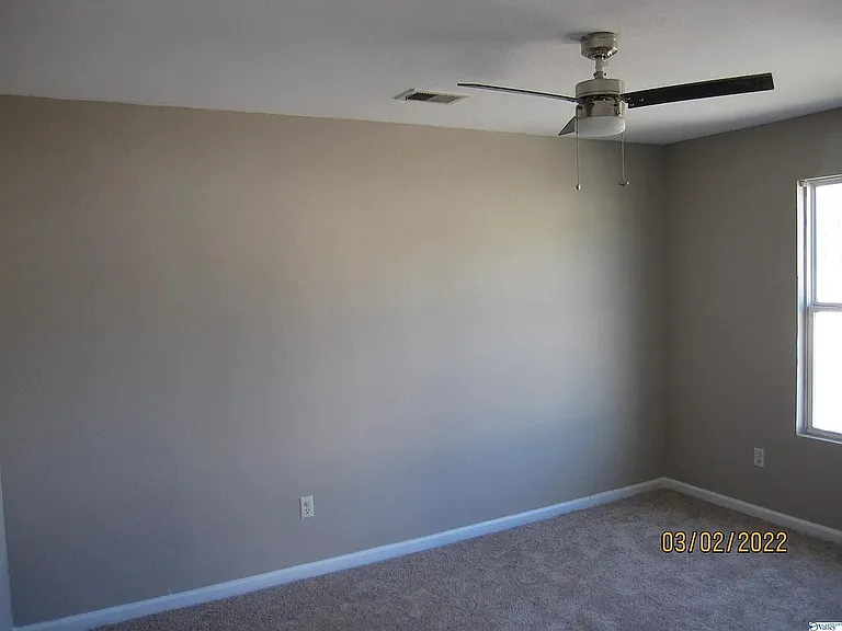 224 Dormont Dr NE — Photo 6