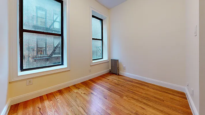 Rented by Bond New York | media 5