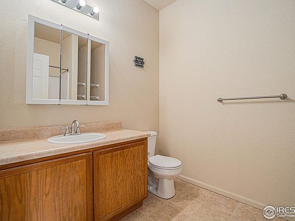 4th image of 2990 W C St #61201
