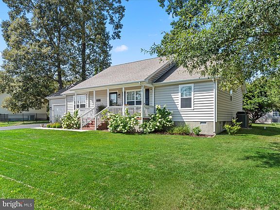 2nd image of 30991 Oak Leaf Dr
