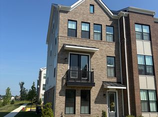 42089 Shining Star Sq, Ashburn, VA 20148
