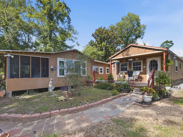 3000 Hennigan Rd, Lake Charles, LA 70611